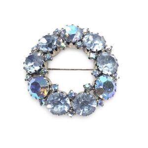Vintage Weiss Brooch Rhinestone Silver Tone AB Aurora Blue Circle Wreath Pin